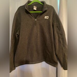 North Face dark green 3 quarter zip fleece. Size XL